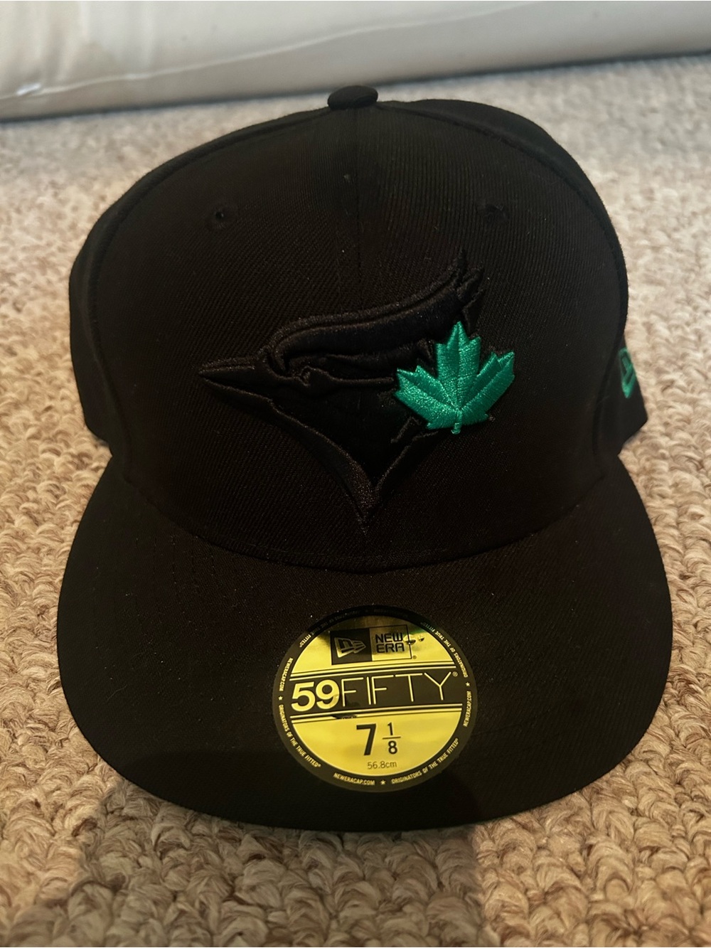 NWT Toronto Blue Jays Black Teal Rare Fitted New Era Cap Hat